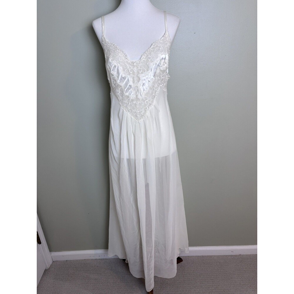 VTG Y2K Victorias Secret Slip Nightgown Ivory Long Lace Bridal Romantic Coquette